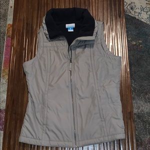 Gray/Tan Columbia Vest